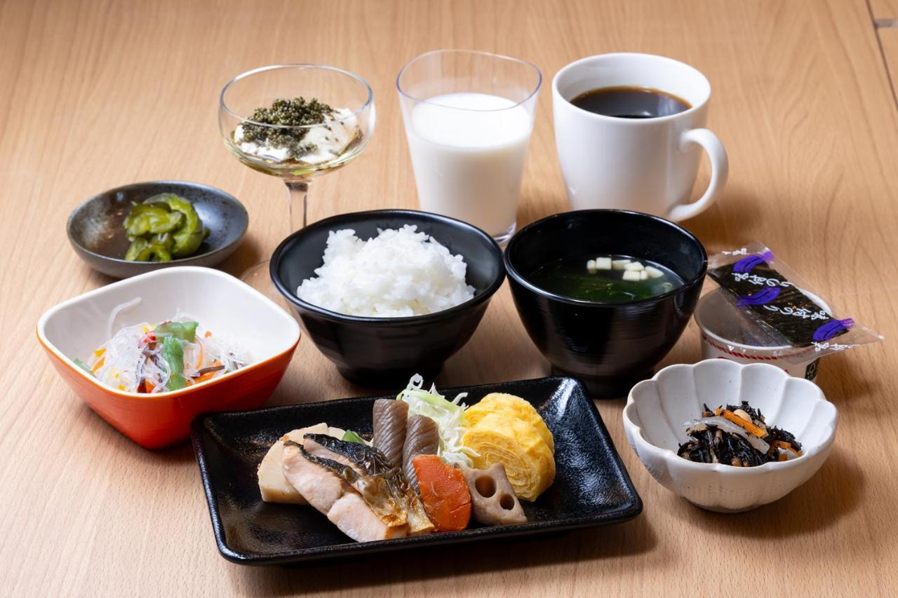 Hotel Kan-Raku Akita Kawabata Kültér fotó